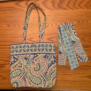 Vera Bradley Capri Blue Multicolor Paisley Tote and Sash (Vintage and Retired)